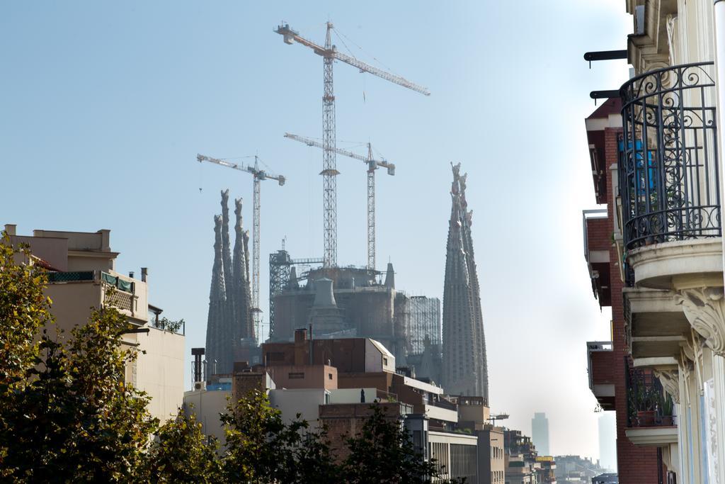 Go-Bcn Residence Sagrada Familia Barcellona Esterno foto